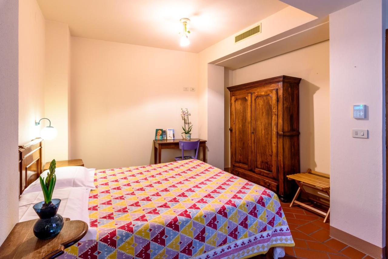 Bed and Breakfast La Locanda Del Povero Diavolo Torriana Zewnętrze zdjęcie